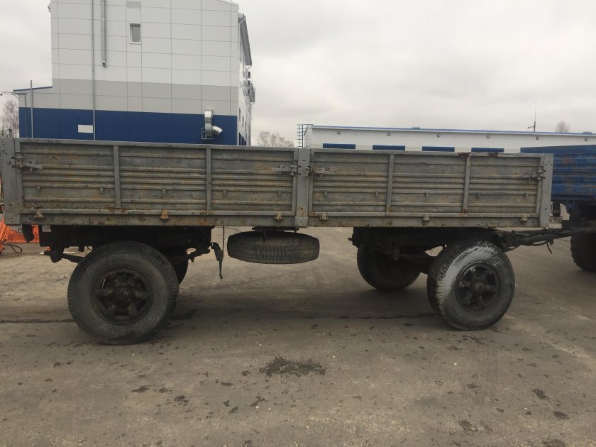 Прицеп бортовой МАЗ 8926