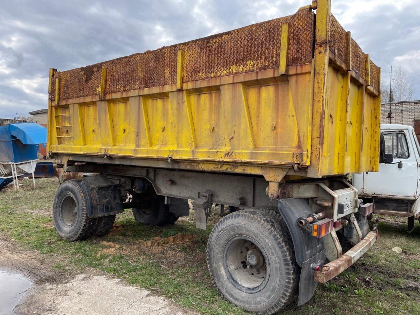 Прицеп МАЗ 856100