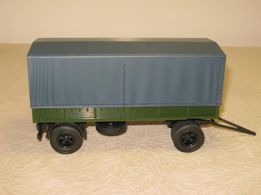 МАЗ-886б прицеп