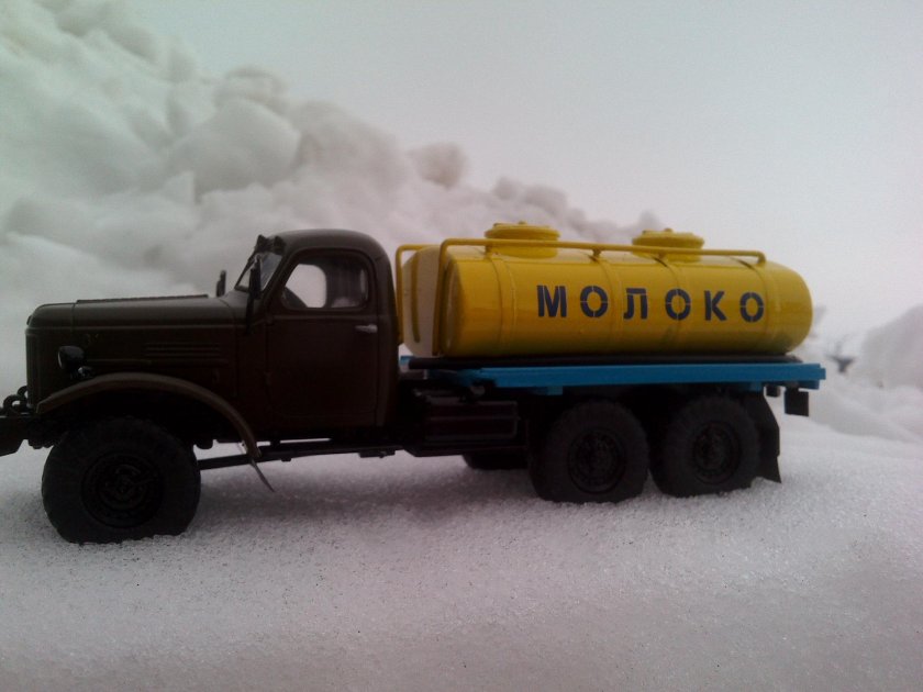 ЗИЛ 53 молоковоз
