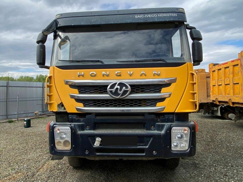 Ивеко самосвал 6х4