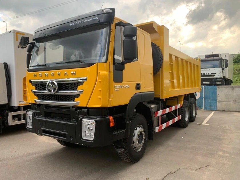 Самосвал Hongyan Genlyon c500 (Iveco) 8х4
