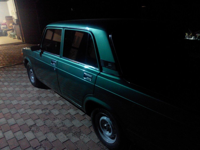 ВАЗ 2107 зелёный металлик