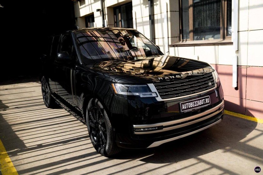 Черный Рендж Ровер черные машины