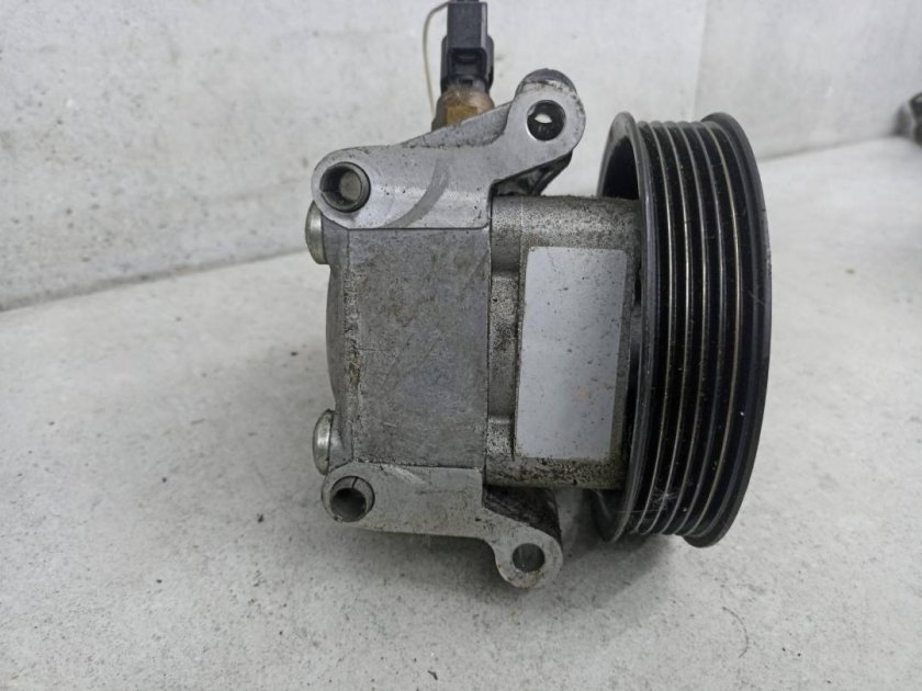 Насос гидроусилителя