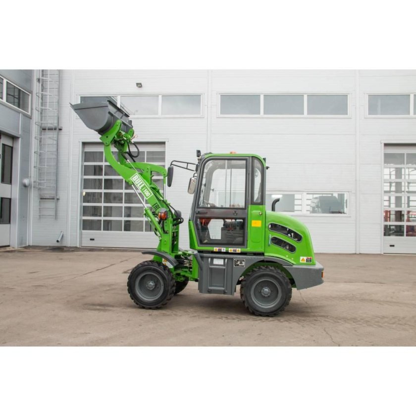 Фронтальный погрузчик bull sl100