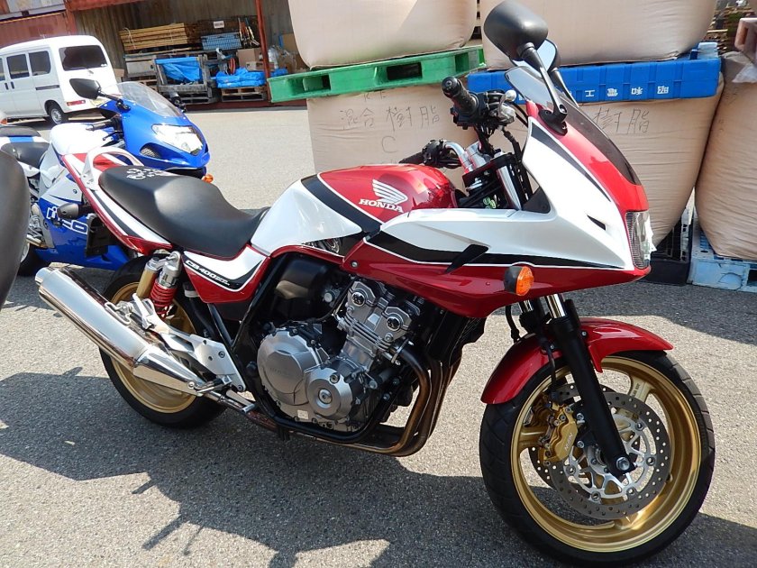 Honda CB 400 super Boldor
