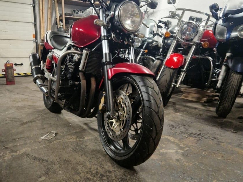 Suzuki gsx400 inazuma