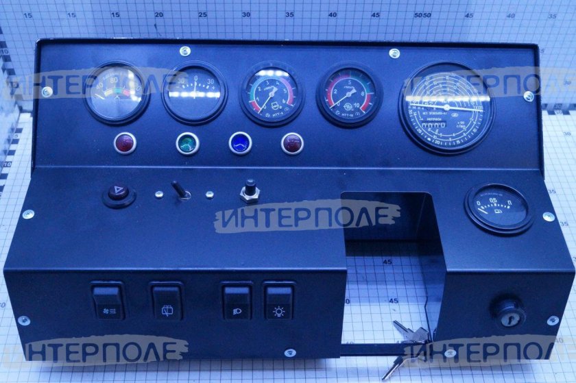Приборная панель мтз 80