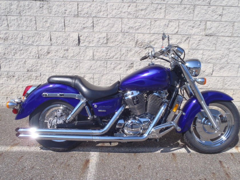 Honda shadow sabre 1100