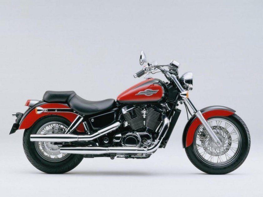 Honda Shadow 1100 Ace c2
