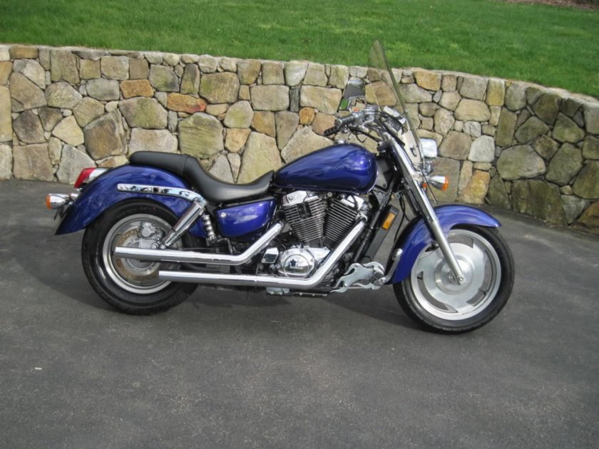 Honda vt1100 Shadow Sabre
