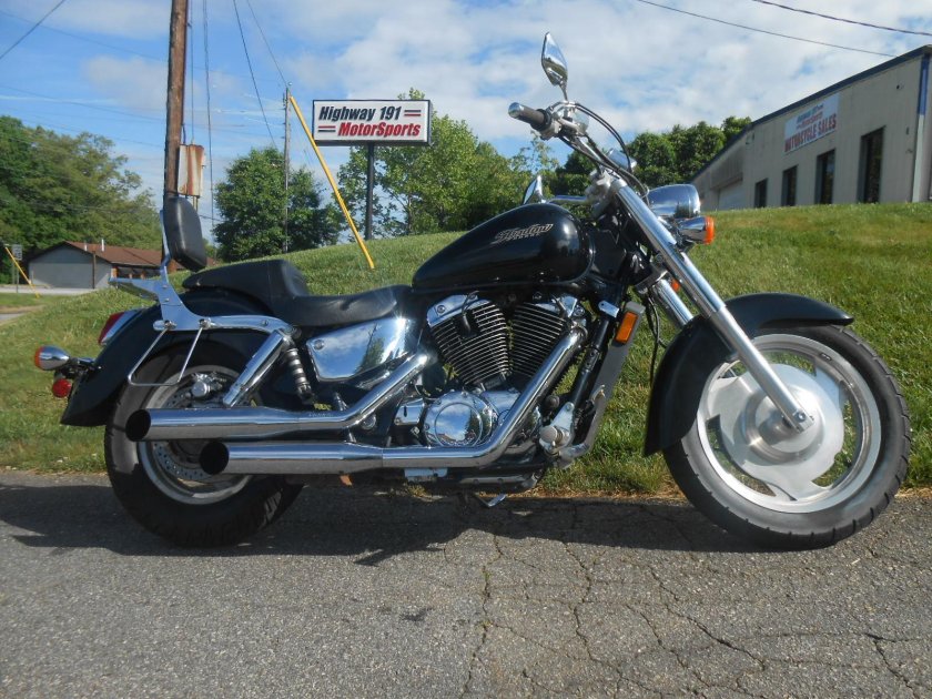 Honda shadow sabre 1100
