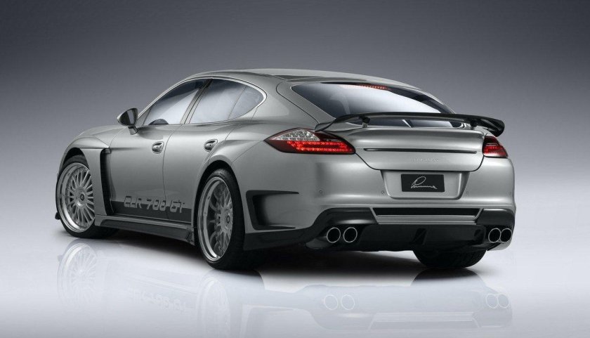 Porsche Panamera Lumma
