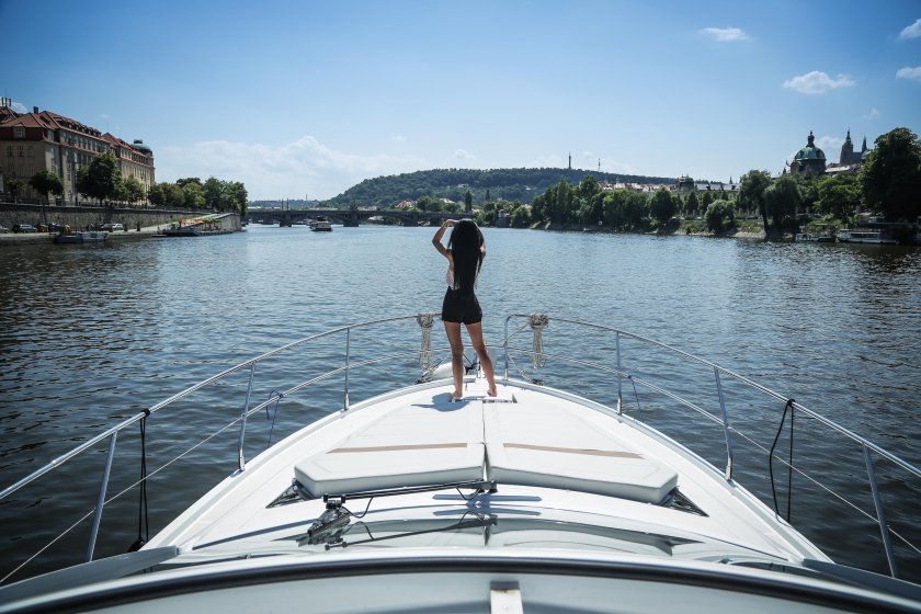 Прогулка на яхте