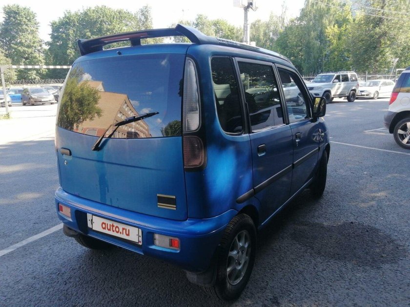 Daihatsu move ii