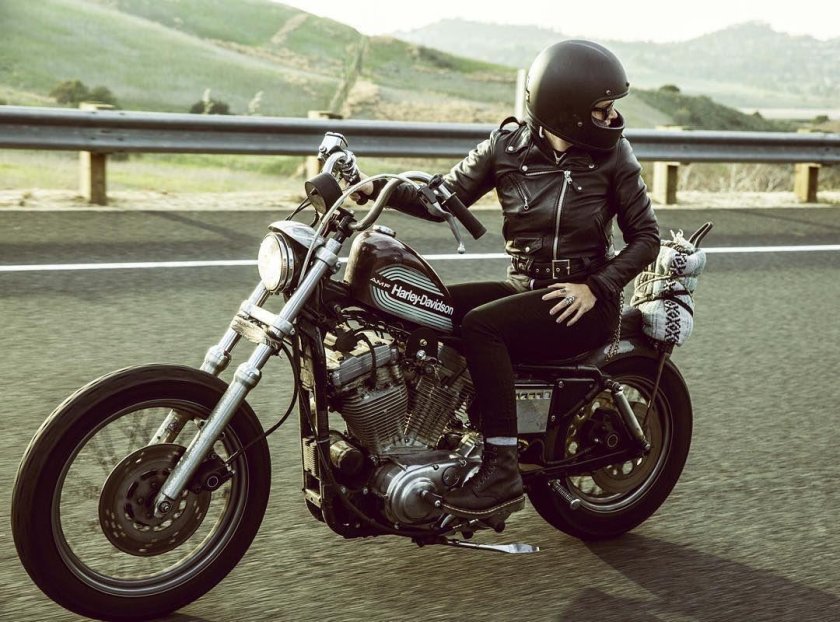 Стильный мотоцикл