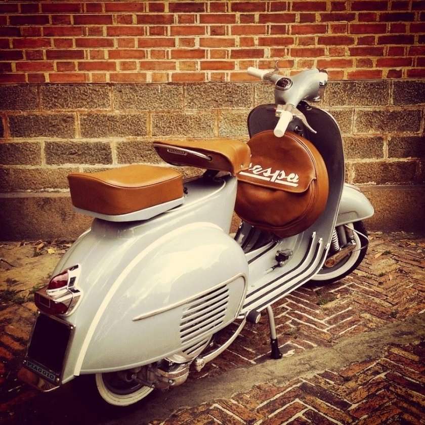 Мотороллер Италия Vespa
