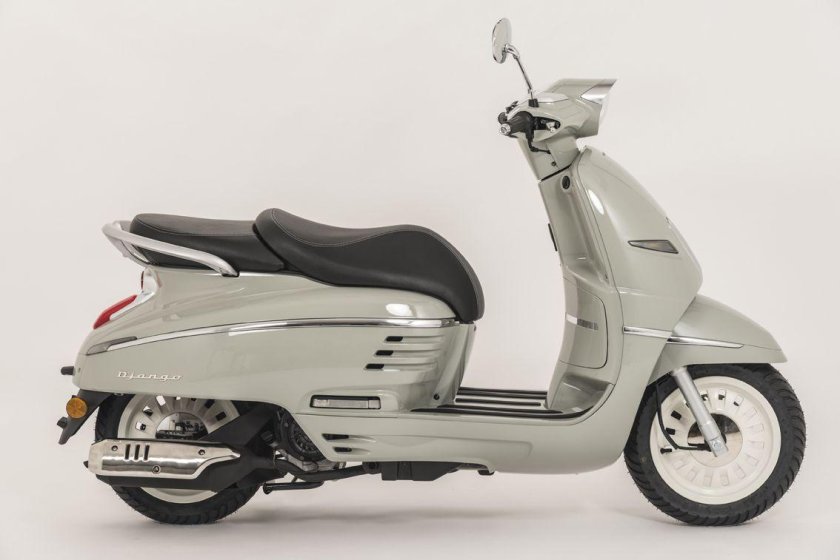 Скутер Peugeot Django 125