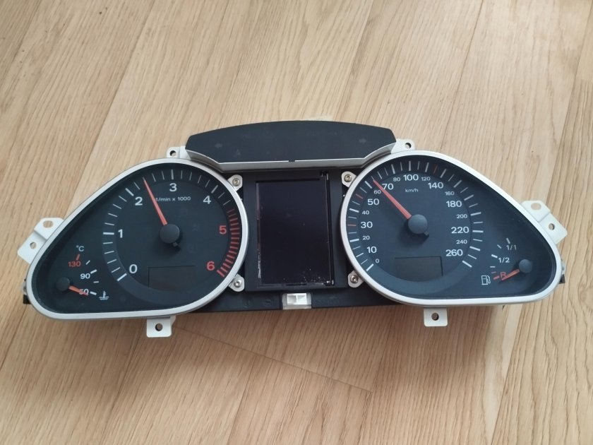 Приборная панель ауди q7