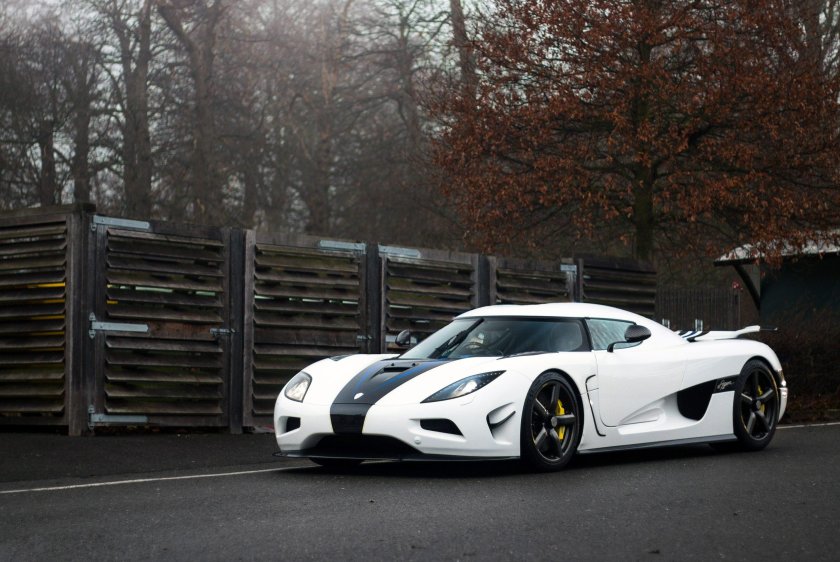 Koenigsegg Agera RS белая