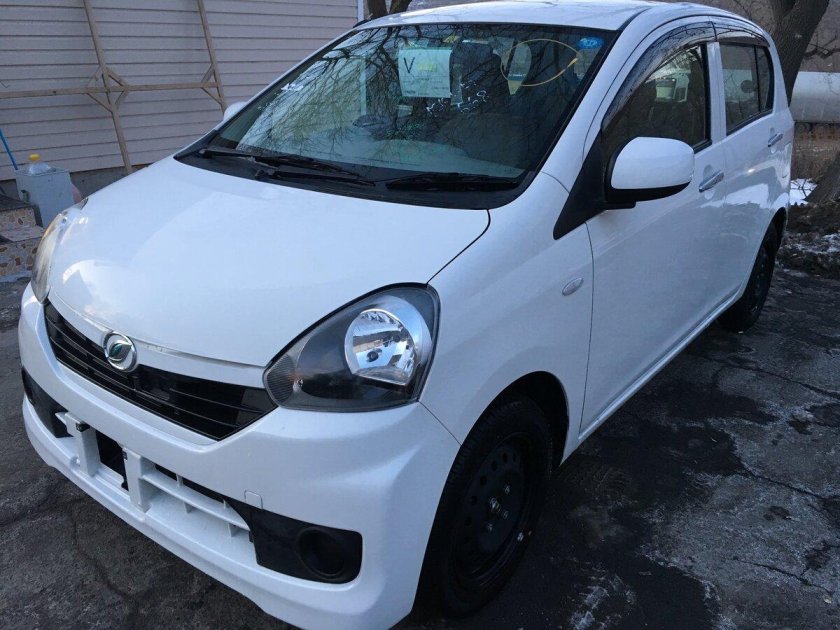 Daihatsu mira 4wd