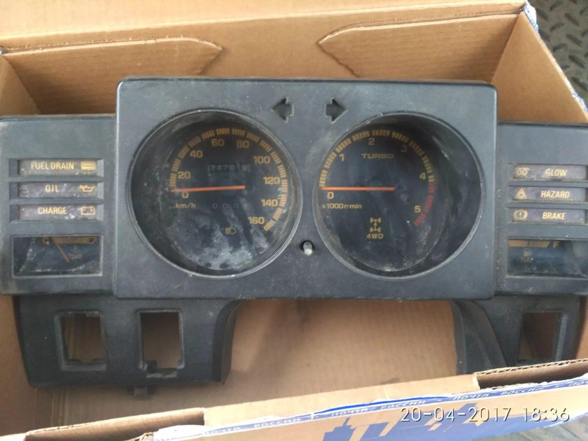 Приборная панель Дайхатсу Rocky