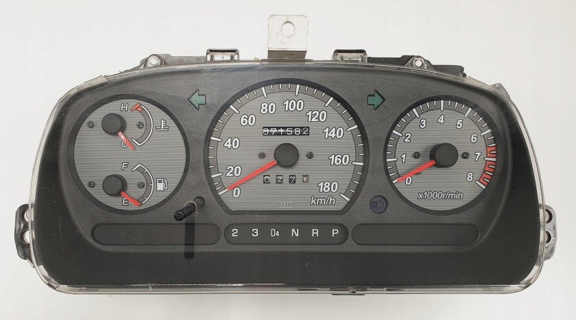 Приборная панель Дайхатсу