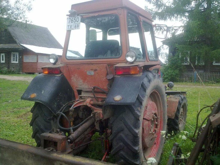 ЛТЗ-60 трактор