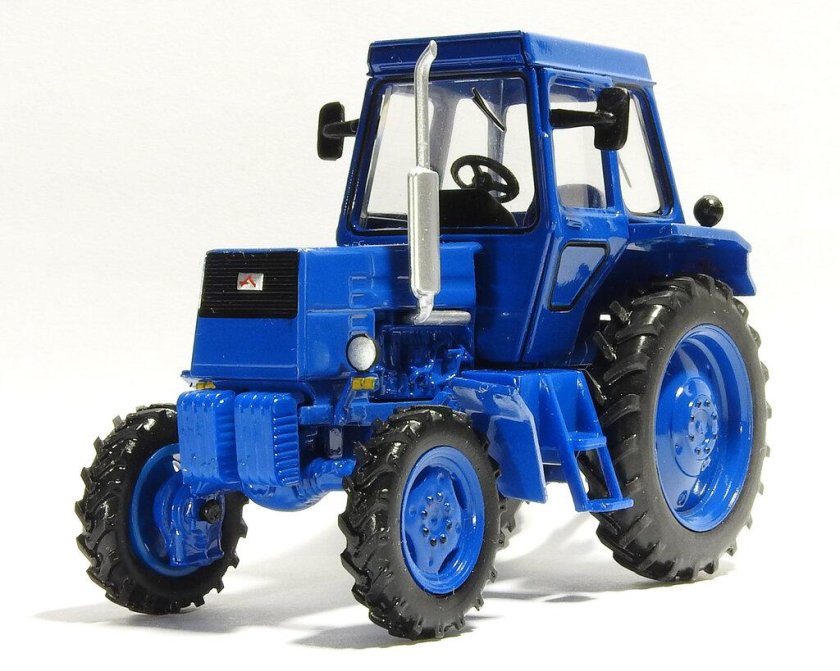 Трактор ЛТЗ 145