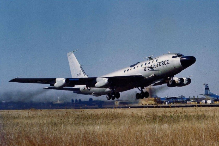 ВВС RC-135 Rivet Joint