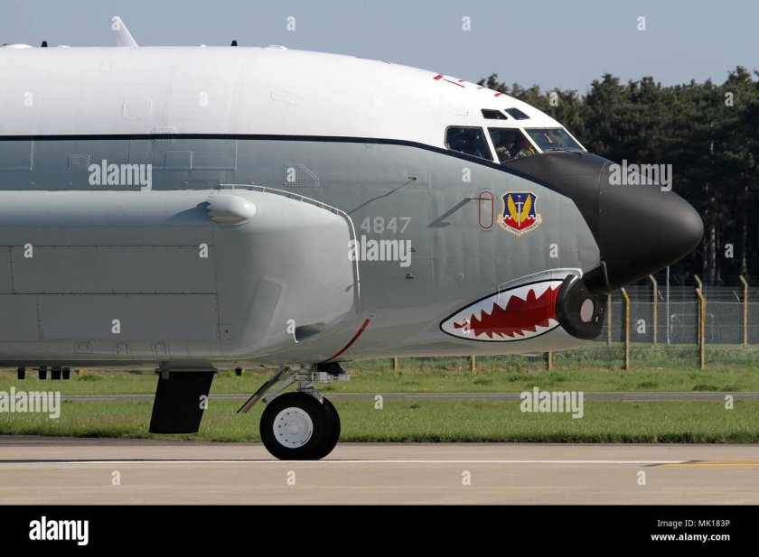 RC 135s самолет
