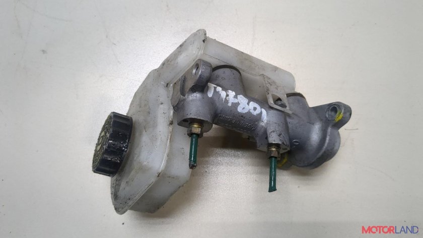 Главный тормозной цилиндр