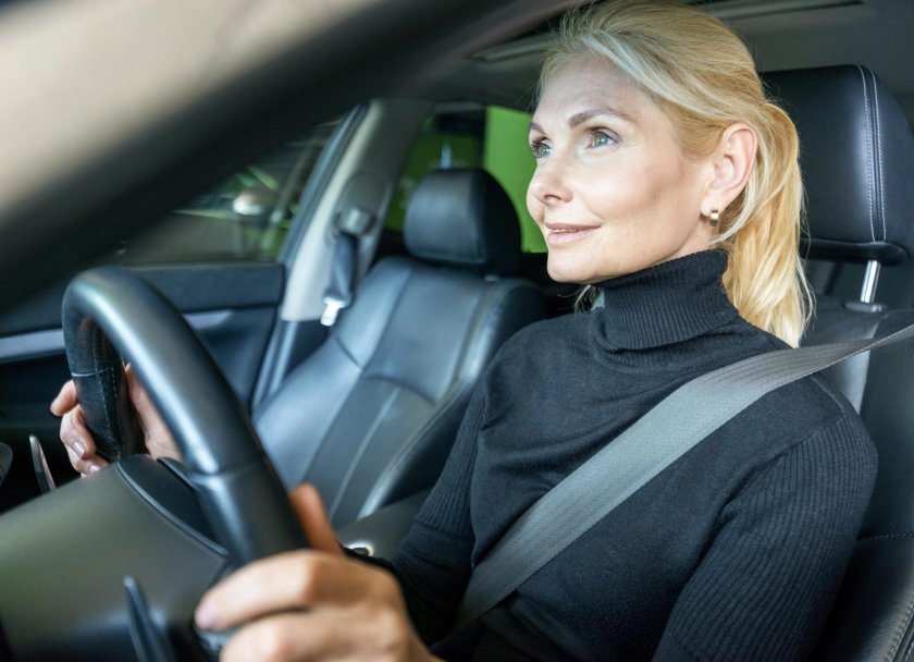 Женщинамза рулем