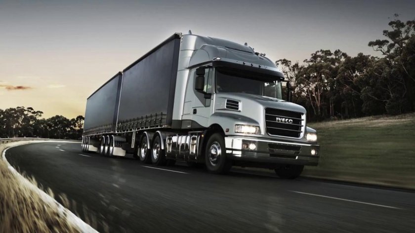 Iveco Powerstar 7800