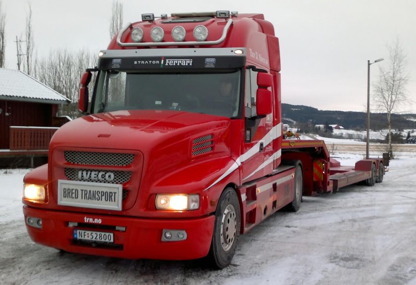 Грузовик Iveco Strator