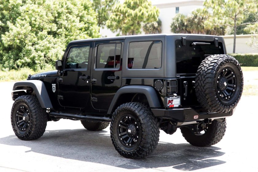 Jeep Wrangler Rubicon 2011