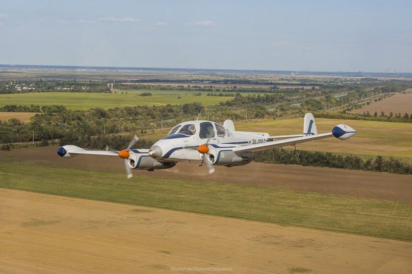 L 200 Morava самолет