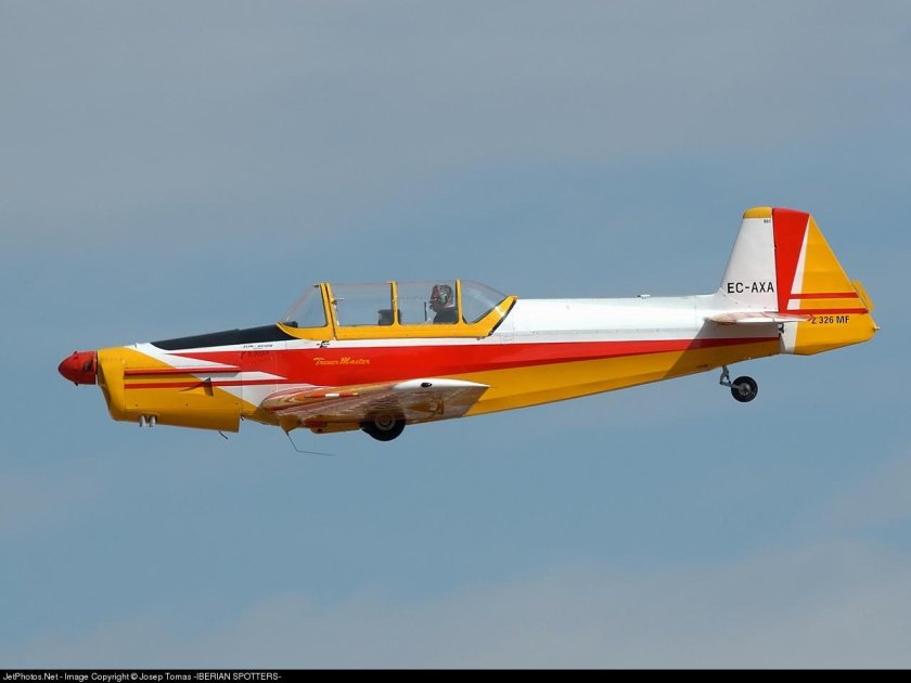 Zlin 326