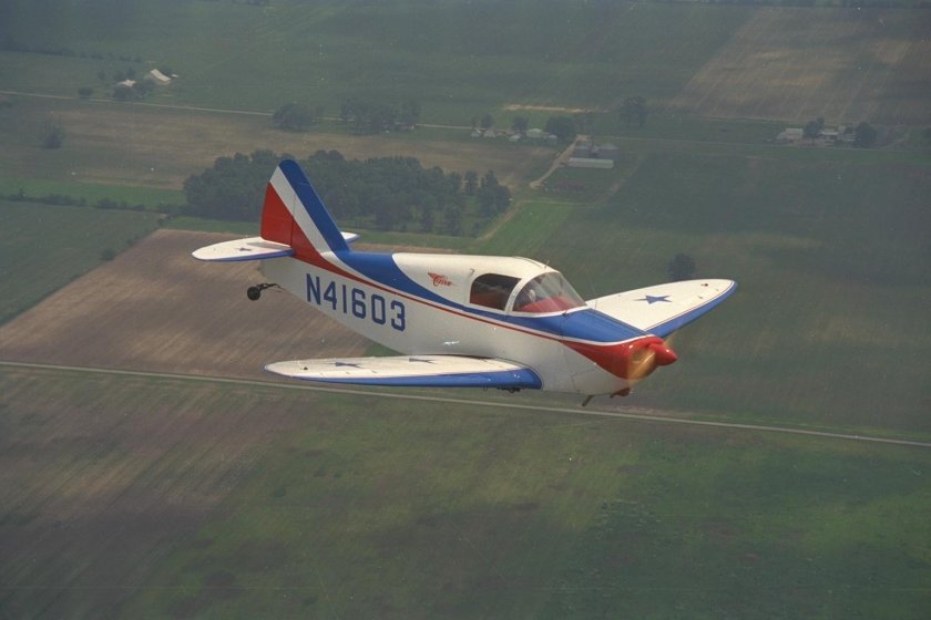 Одномоторный самолет