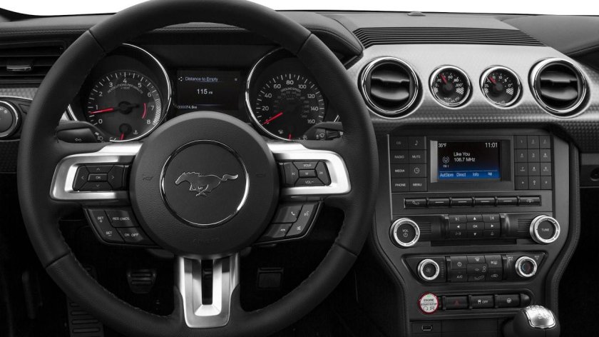 Форд Мустанг 2016 салон