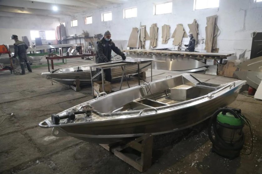 Производство лодок