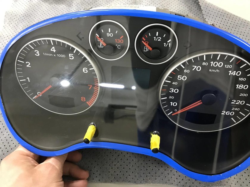 Полировка панели приборов