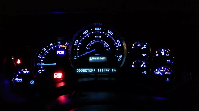 Приборная панель Cadillac Escalade