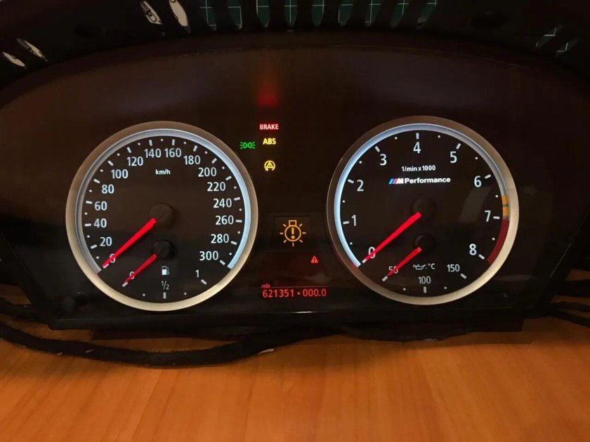 Приборка m5 e60