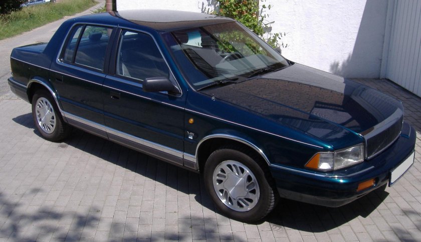 Chrysler Saratoga 1990
