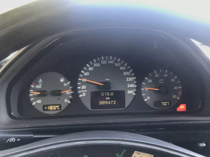 Цифровая приборная панель w210