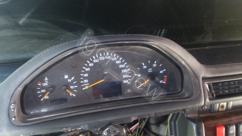 Щиток приборов Мерседес w463