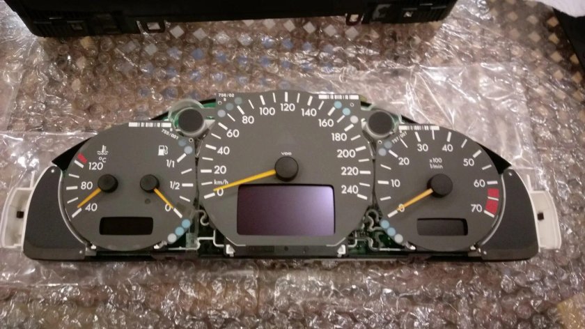 Приборная панель w210 дорестайл