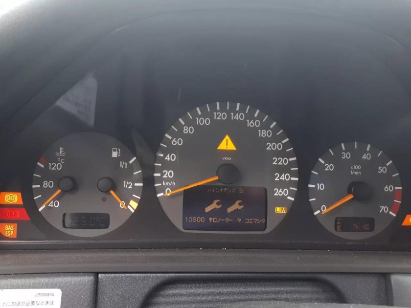 Панель приборов Мерседес w210